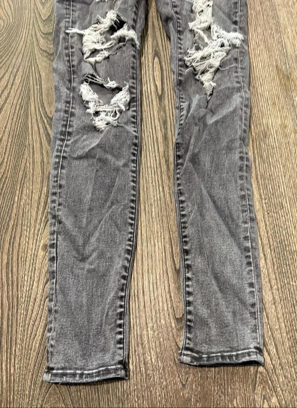 American Eagle Outfitters Women's Ripped Super Hi-Rise Jegging Dark Grey Size 4